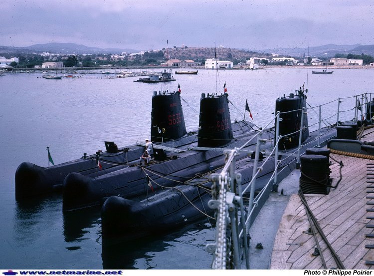 Les sous-marins Aréthuse (S635), Argonaute (S636) et ... , en escale commune à Ibiza (1966-67).